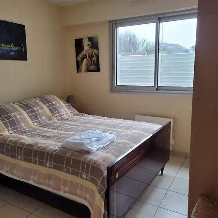 Les Genets Apartment *